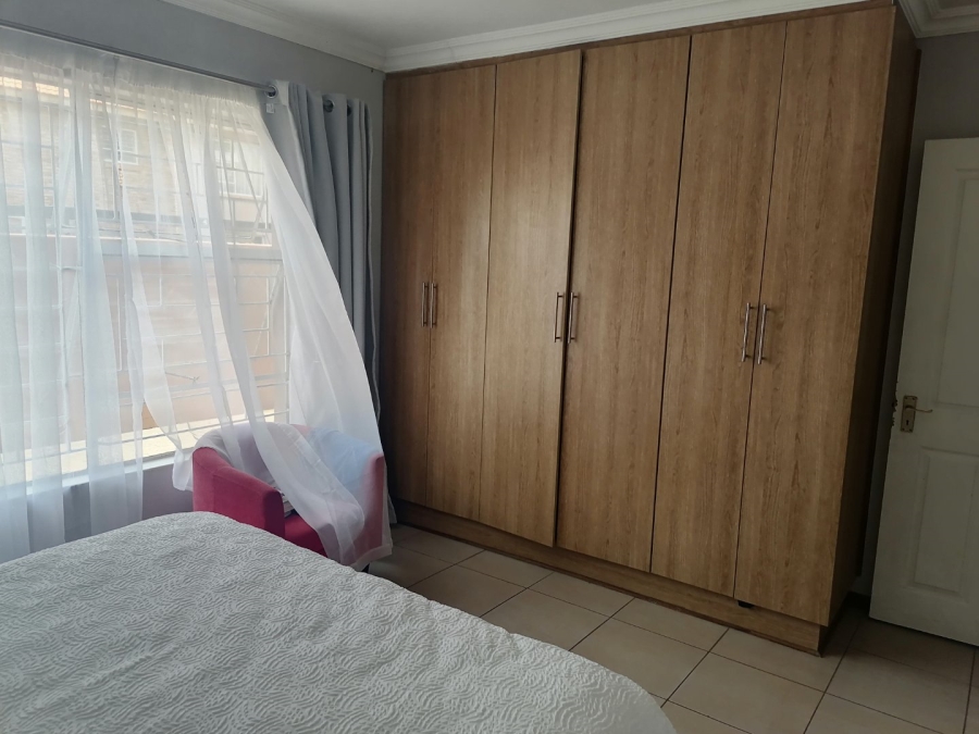 2 Bedroom Property for Sale in Pellissier Free State